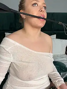 MilaHester's cam snapshot