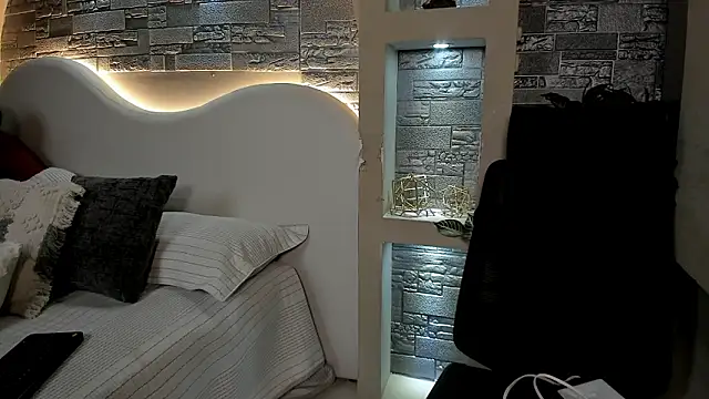 Karla_61's cam snapshot