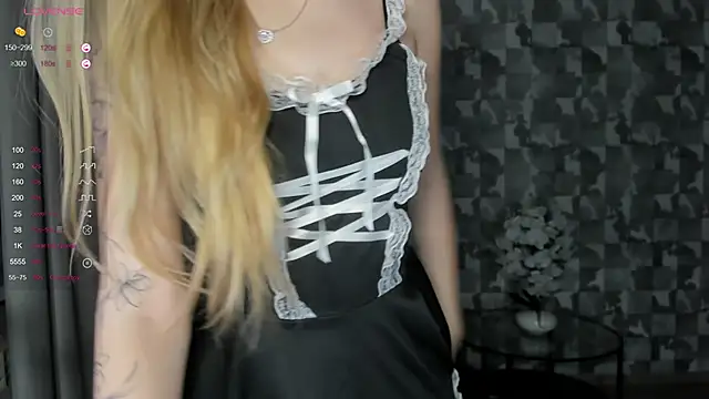 A_delina's cam snapshot