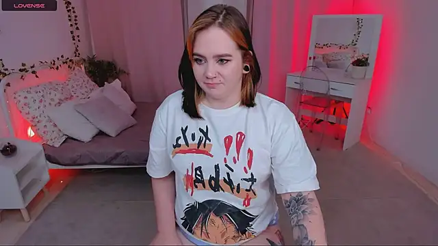 lunaalli's cam snapshot