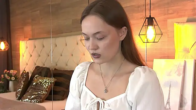 EmmaCamm's cam snapshot