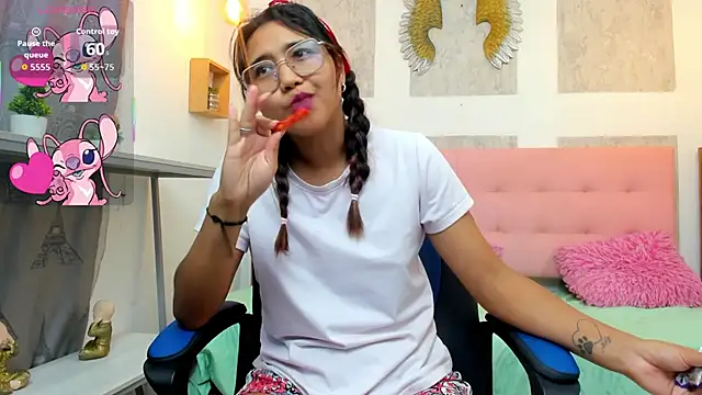 SamanthaFox_8's cam snapshot