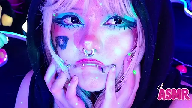 LaytonBox's cam snapshot