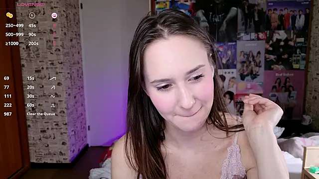 LucyRose3's cam snapshot