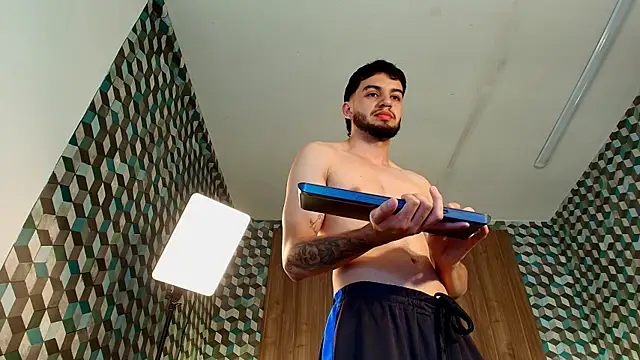 Michael_magno's cam snapshot