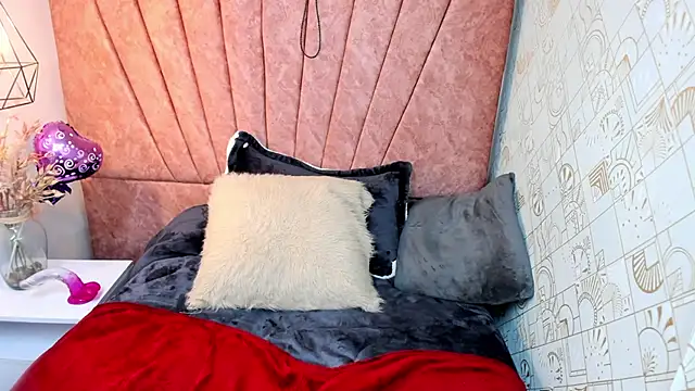 Issa_Milf__'s cam snapshot