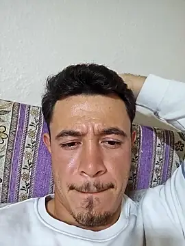 Paploesco026 live sex cam