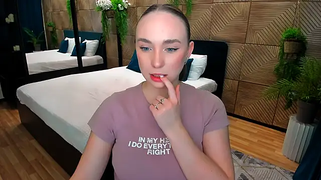 TrueReincarnation's cam snapshot