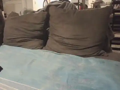 KeZaH33's cam snapshot