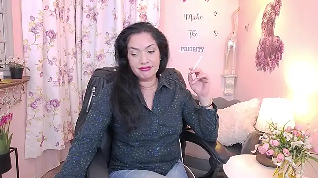 MyLovOne's cam snapshot