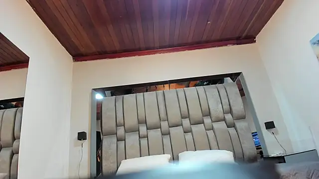 NikkySmiith's cam snapshot