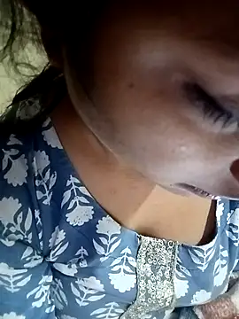 Piya_Ji's cam snapshot