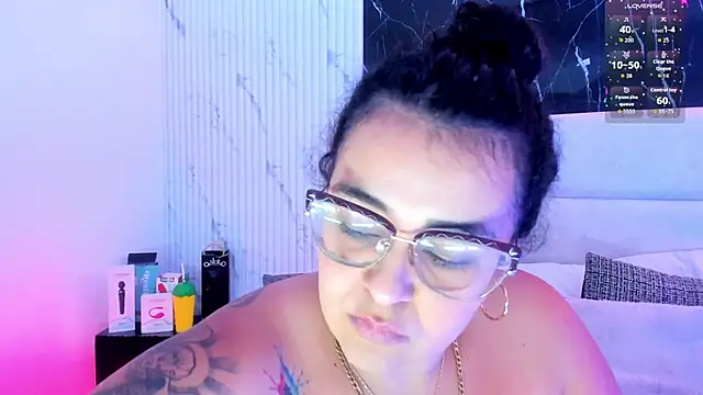 Reginavegaa's cam snapshot