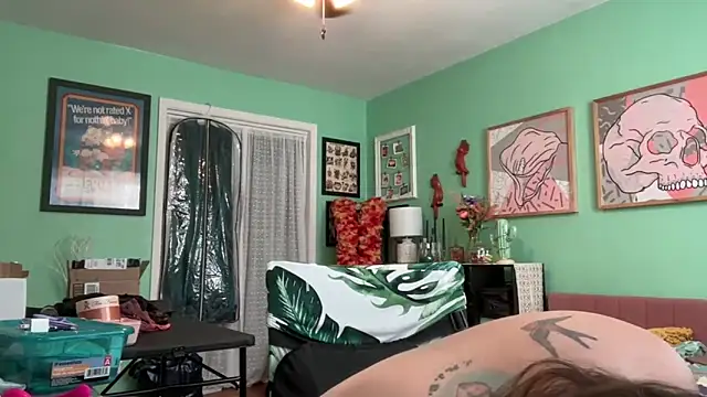 AureliaTide's cam snapshot