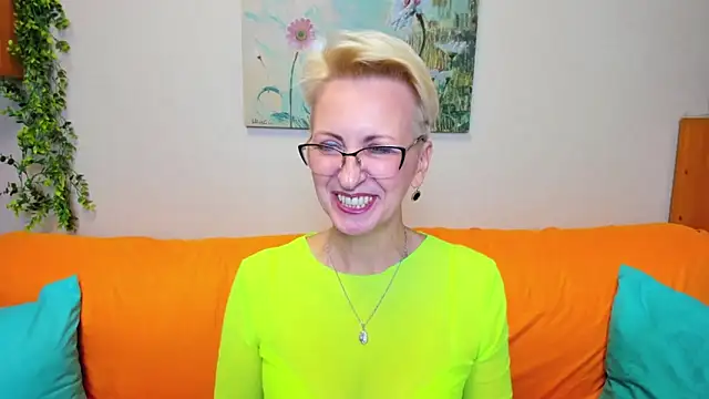 iamyourdream89's cam snapshot