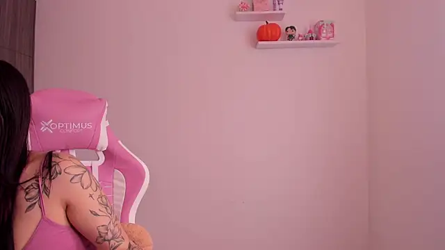 ImBunnyNova's cam snapshot