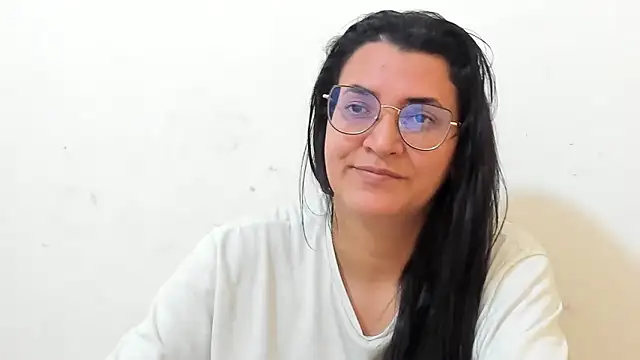 MARILYN_GARCIA's cam snapshot