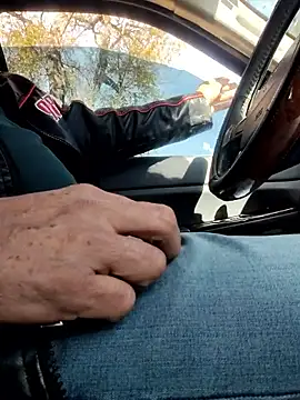 Vergadura590's cam snapshot