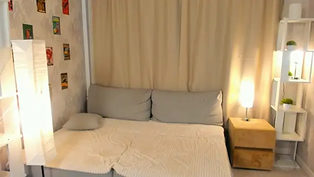 RhodaSawinski's cam snapshot