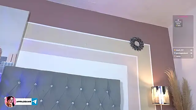 aprildreams19's cam snapshot