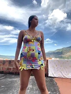 karla_nill's cam snapshot