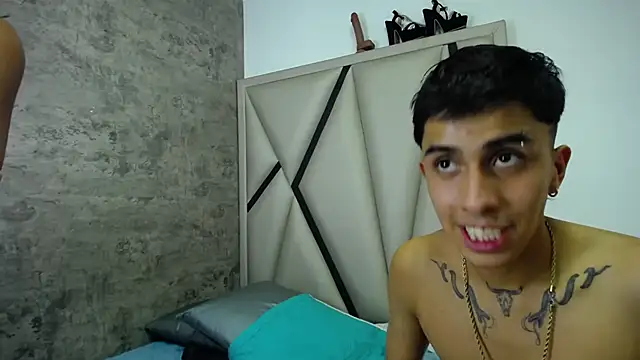 Amy_Fox03's cam snapshot