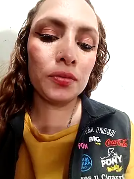 VERONICA__03's cam snapshot