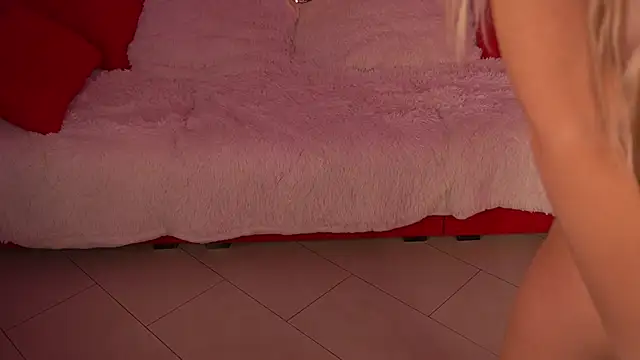 LiaBrazzerr's cam snapshot