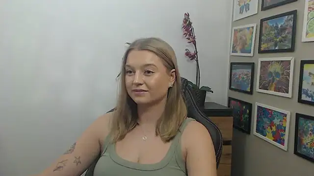 Mysteryerica's cam snapshot