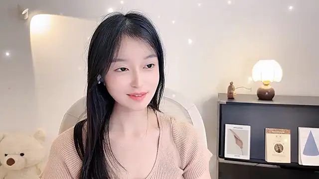 Onechestnut's cam snapshot