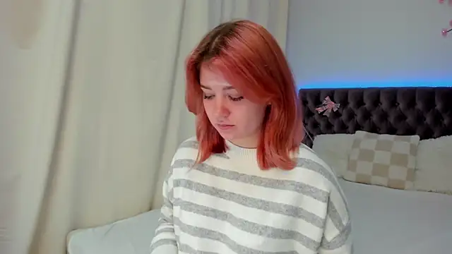 Ella_Mayers's cam snapshot