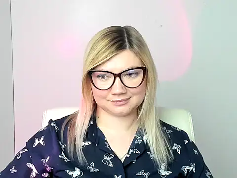 Lola_moree's cam snapshot