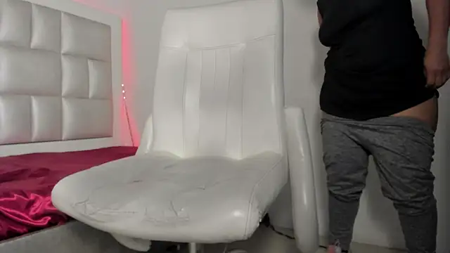 peyton__wat's cam snapshot