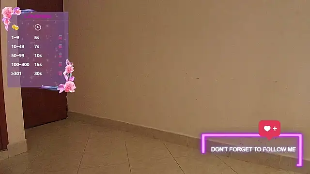 Nina_Rouge7's cam snapshot