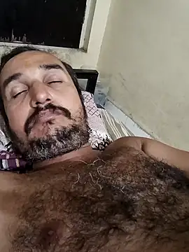 RaviLoveUAll's cam snapshot