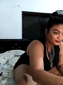 HottyOlly's cam snapshot