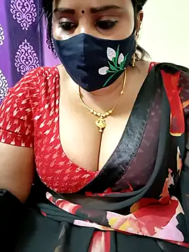 Queenflowerr's cam snapshot