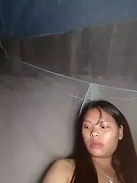 hello-cute's cam snapshot