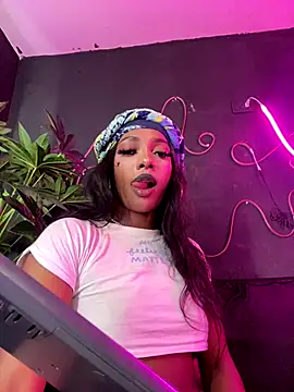 TIFFANYYSTAR's cam snapshot