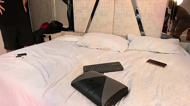 markAndPhilip's cam snapshot