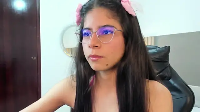 carlina_15's cam snapshot