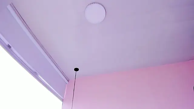 violet_myerrs's cam snapshot