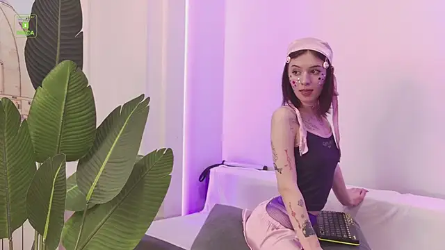 KaylaClarrke's web cam