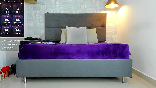 missnatash's cam snapshot