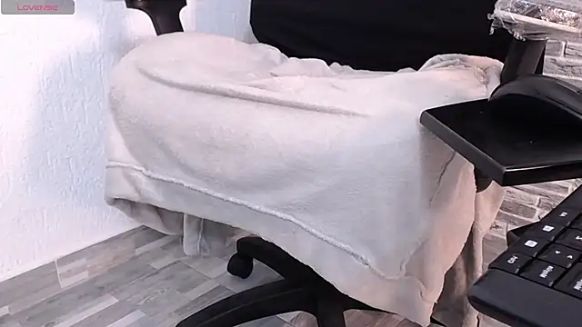 Zoe_Rider's cam snapshot