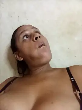 Andreita_95's cam snapshot