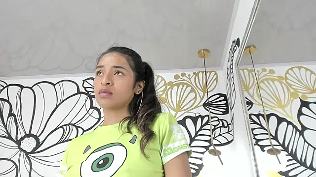 RousyMoon's cam snapshot