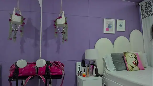 my_aleja_'s cam snapshot