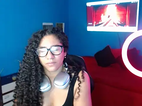 bellacrespalatina's cam snapshot