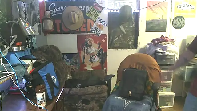 CloudDadddyyy420's cam snapshot